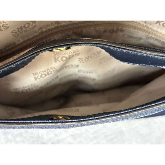 Michael Kors Navy Pebbled Leather Foldover Shoulder Bag #64440 - Picture 11 of 15